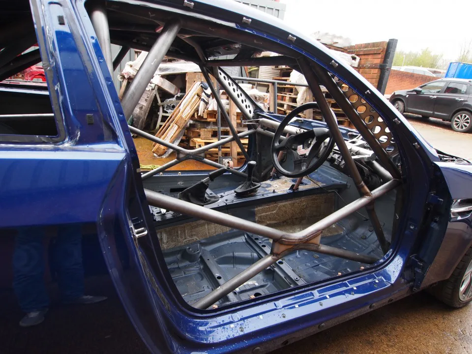 Custom Cages Multipoint Weld-In Roll Cage for BMW E92 (2-Door) - FIA - Image 2