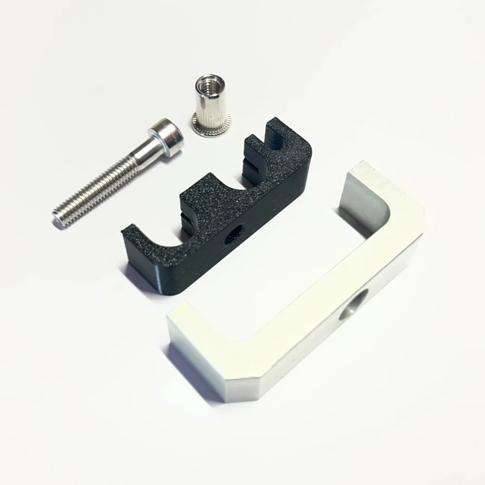 Universal Undercar Fuel & Brake Lines Mounting Kit (Dash 8)